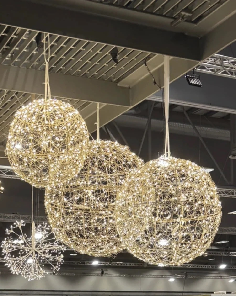 Stellar Haus Twinkling Champagne Wire Ball - 3 Sizes