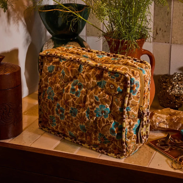 Sage and Clare Magnolia Vanity Bag - Turquoise