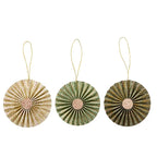 Bungalow Paper Rosettes