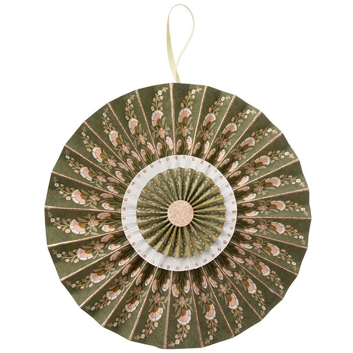 Bungalow Paper Rosettes