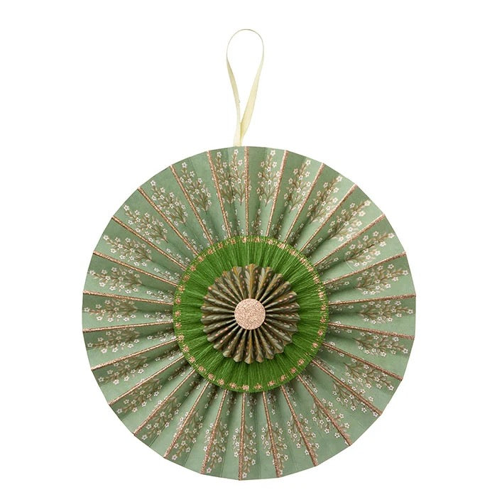Bungalow Paper Rosettes