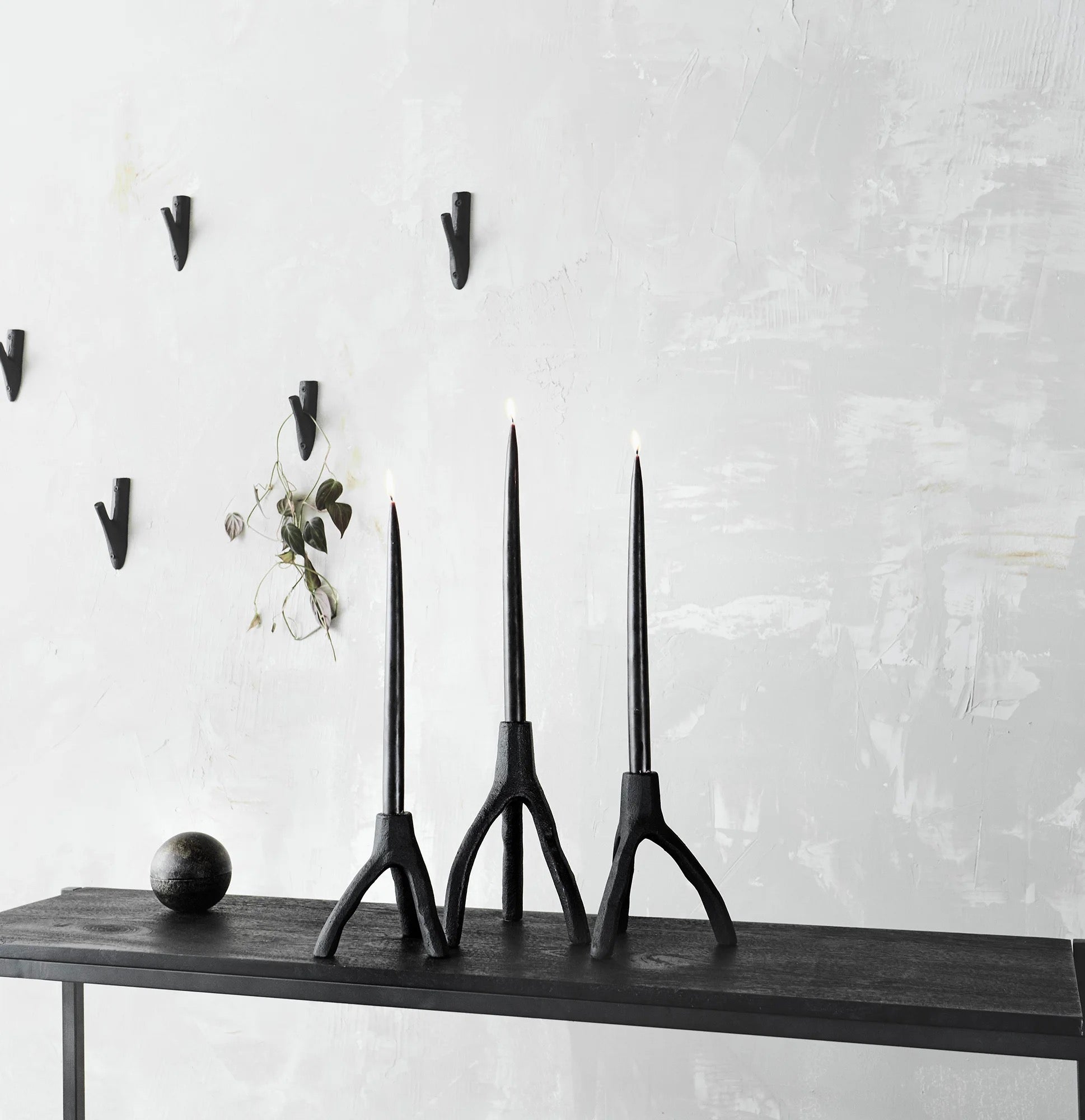 Muubs Aion Candleholder - Black -3 Sizes