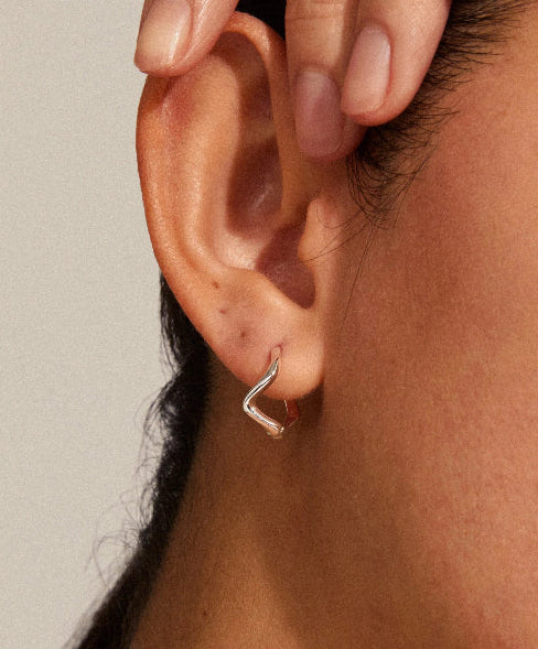 Alberte Organic Shape Hoop Earrings - Silver Plated
