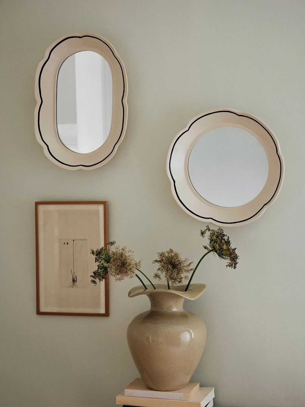 BROSTE Vase Florentina M - Glossy Beige