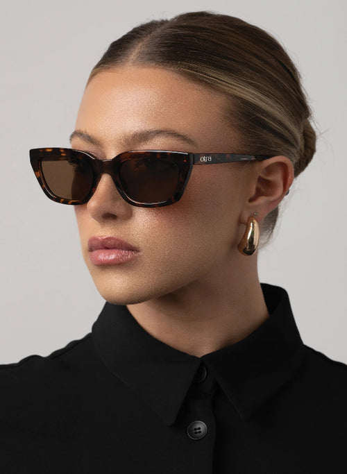 Otra Sunglasses - Nove Cat Eye