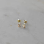Sophie Store - Mini Pearl Studs